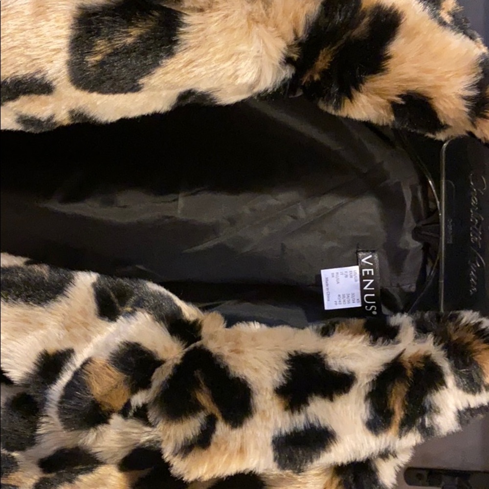 leopard XS coat